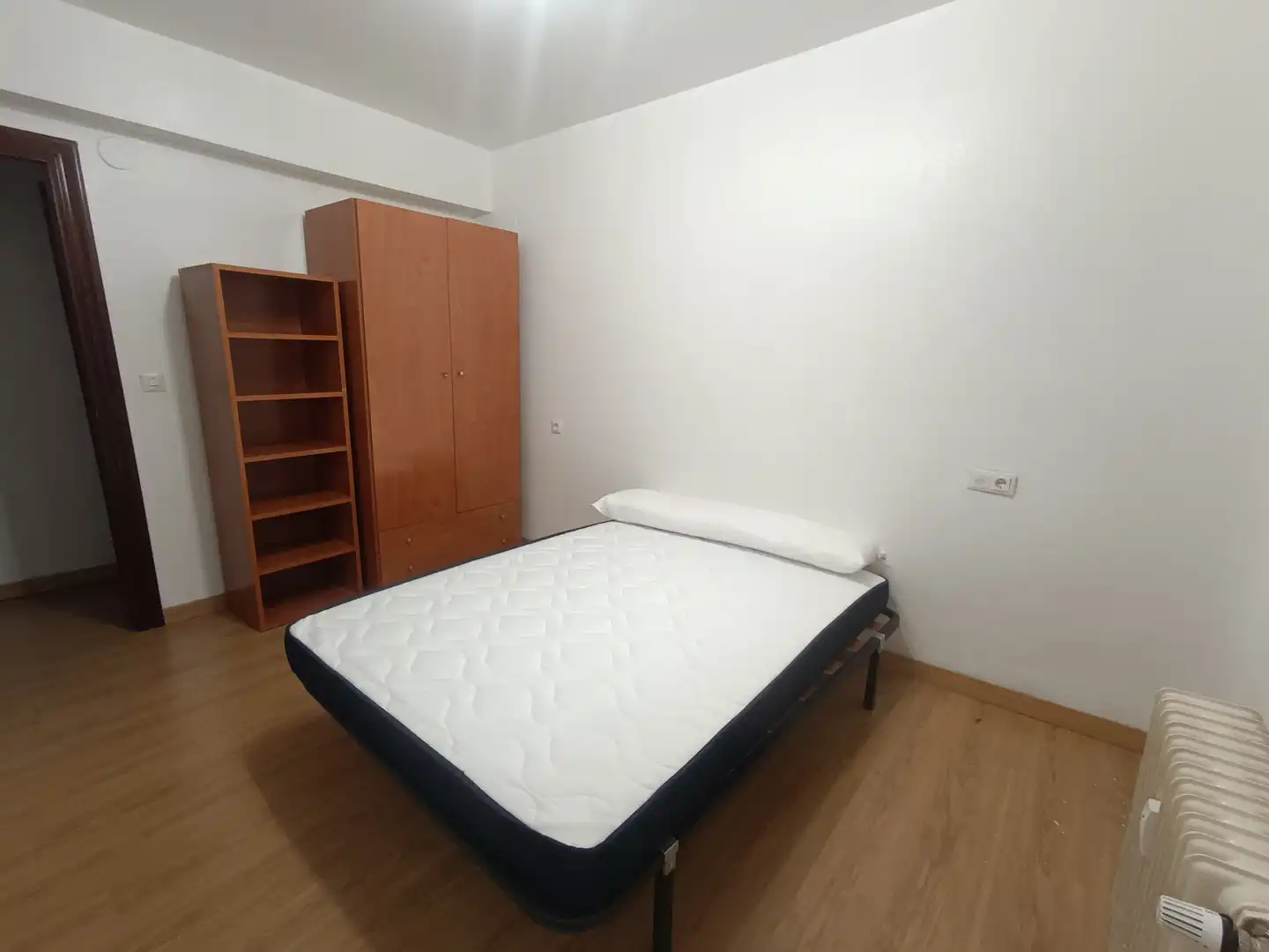 Habitación 100 m², Pamplona