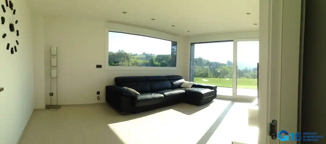 Casa de 160 m² en Usúrbil