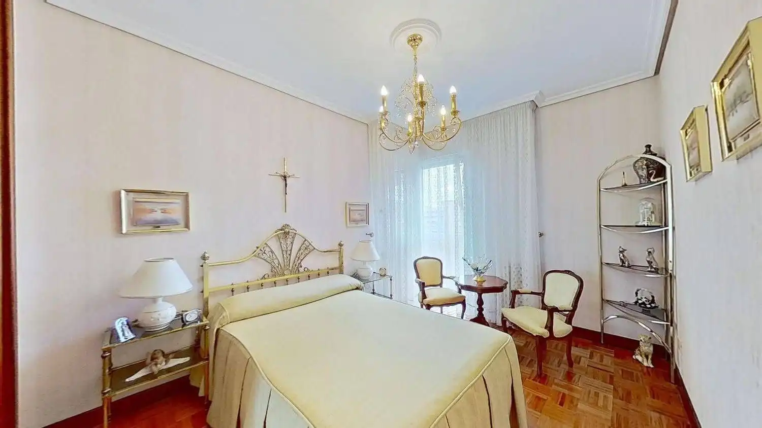 Pis de 125 m² a Pamplona