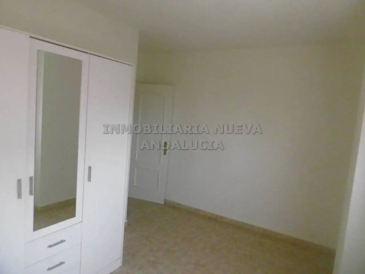 Piso de 100 m² en Almería