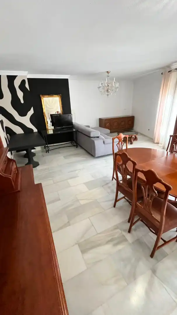 Piso de 140 m² en Córdoba