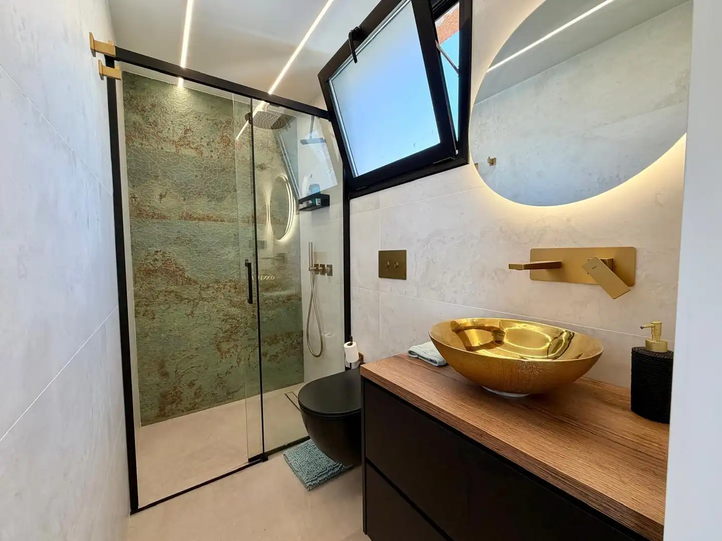 Appartamento 65 m² a Roquetas de Mar