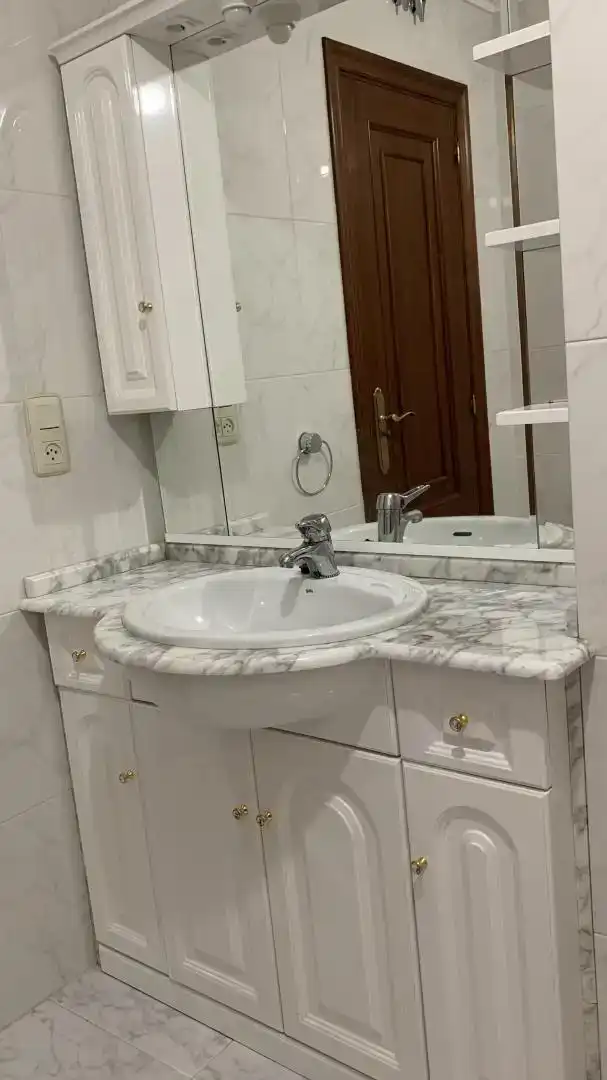 Habitación 100 m², Melide