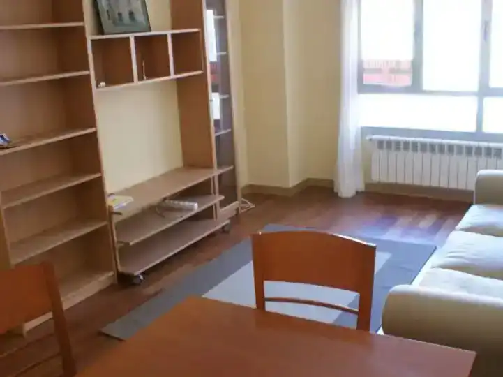 Piso de 82 m² en Oviedo