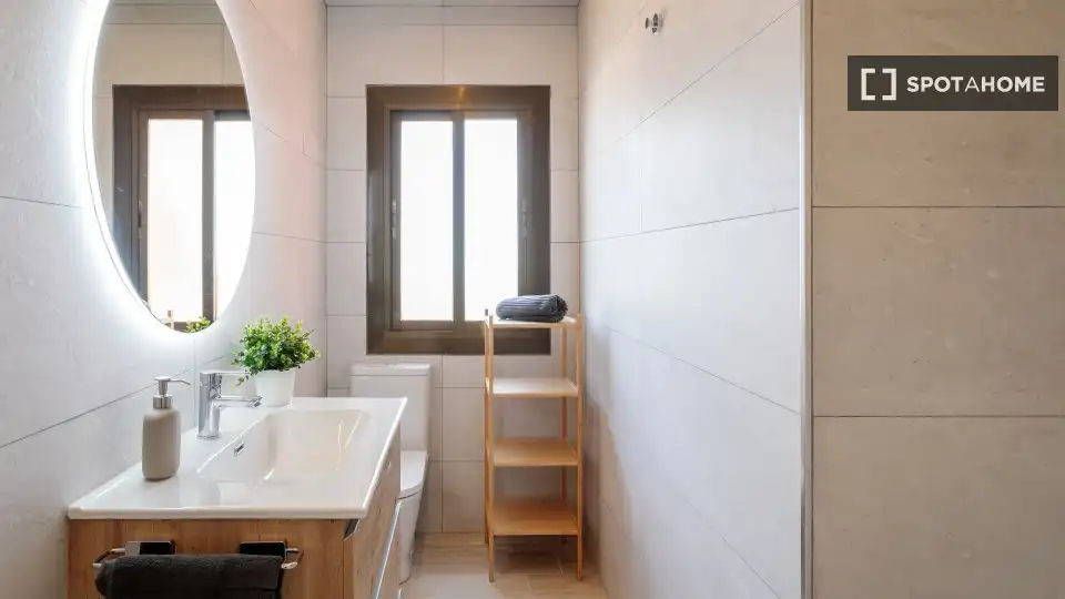 Habitación 104 m², Alicante
