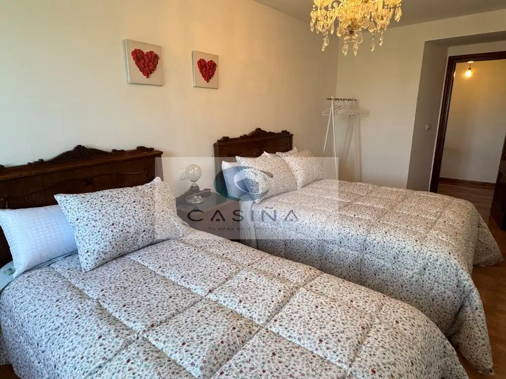 Piso de 250 m² en Barreiros