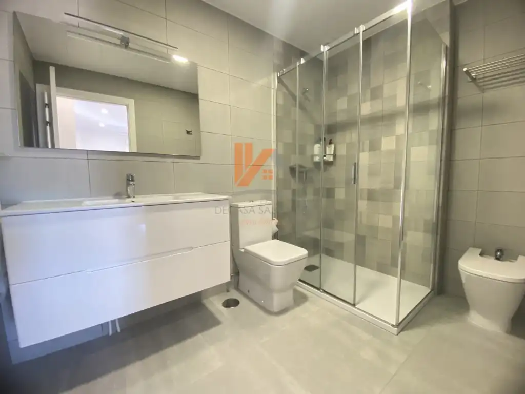 Piso de 111 m² en Santiago de Compostela