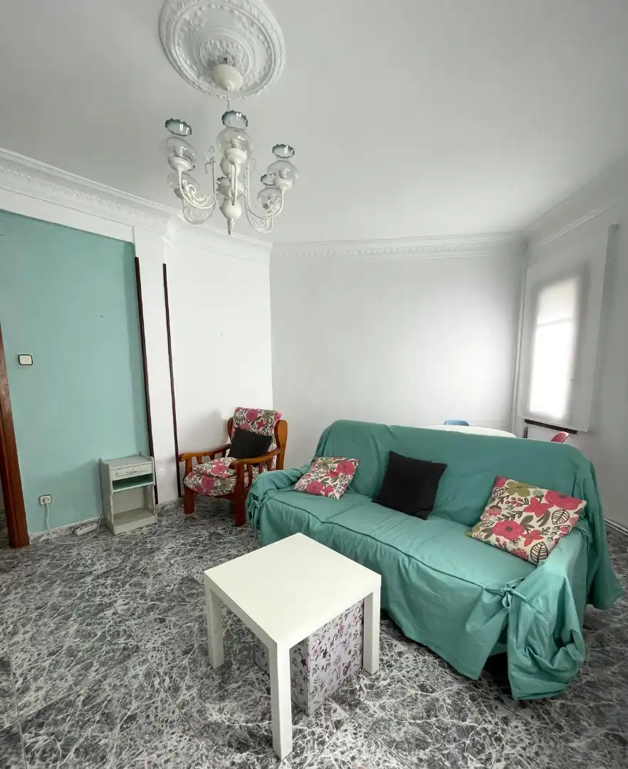 Piso de 95 m² en Zaragoza