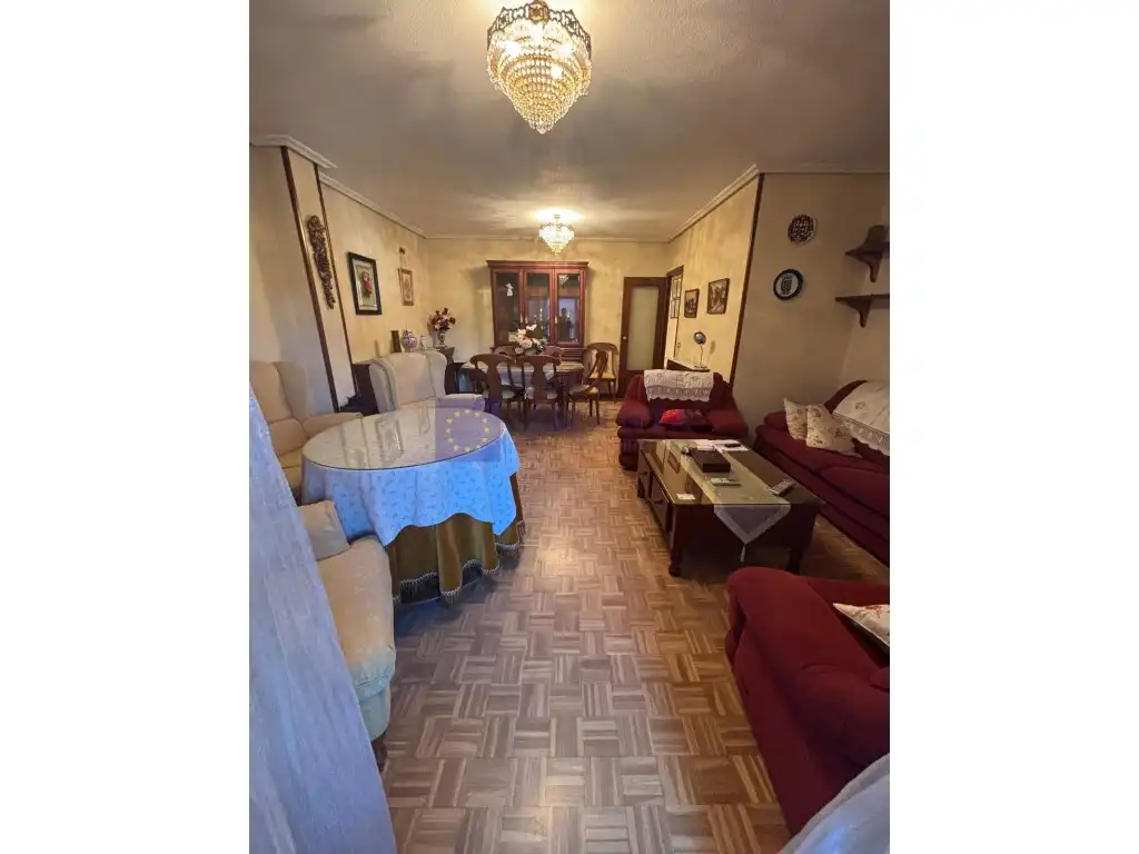 Appartamento 130 m² a Cáceres