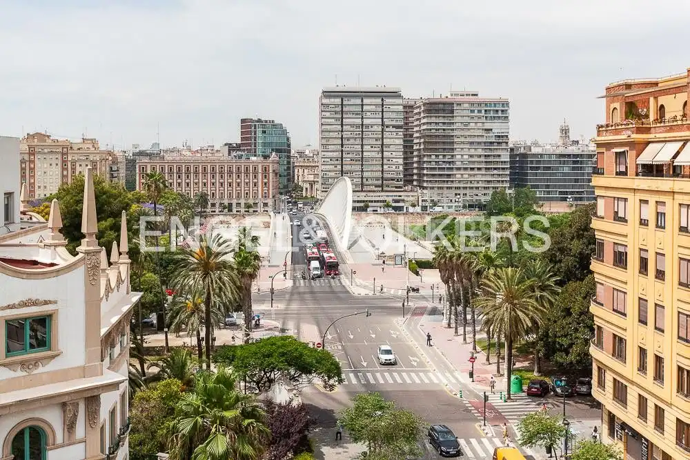 Pis de 200 m² a València
