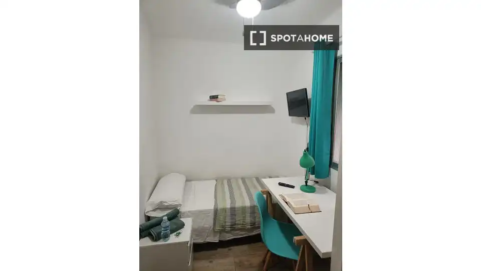 Habitación 78 m², Almería