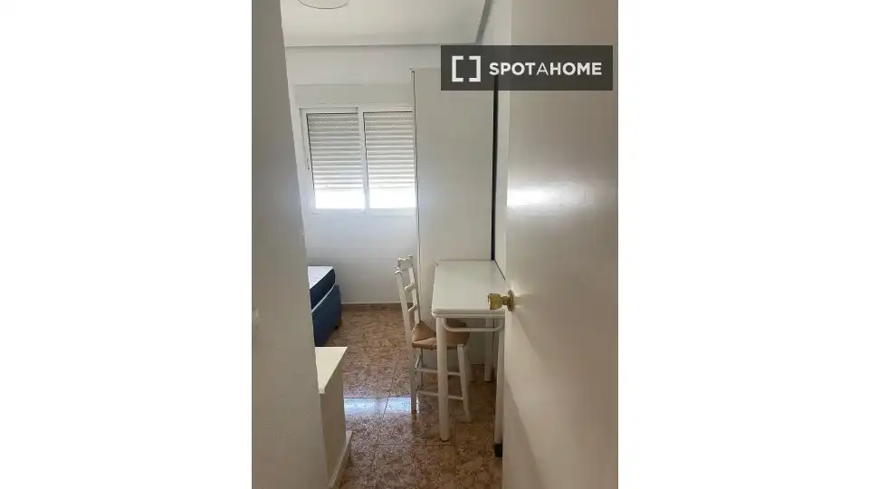 Habitació de lloguer, Alacant