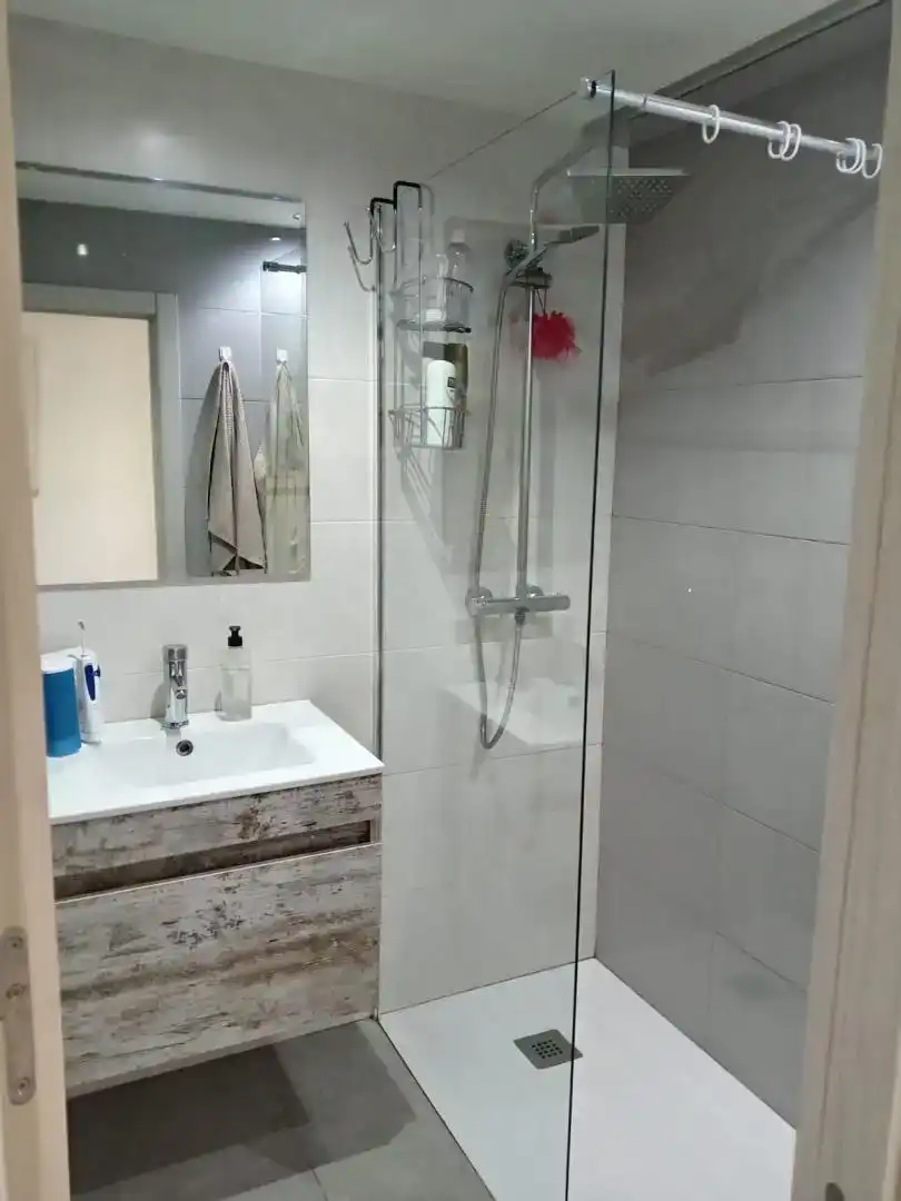 Habitación 90 m², Gijón