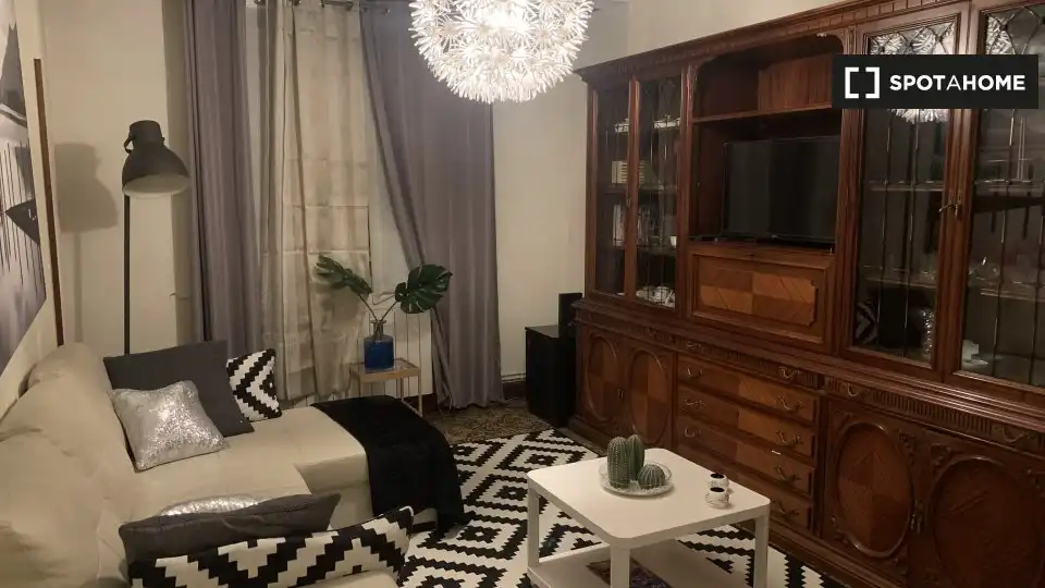 Habitación 92 m², Bilbao