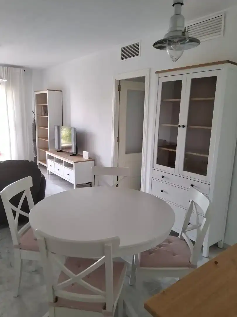 Habitación 95 m², San Juan de Aznalfarache