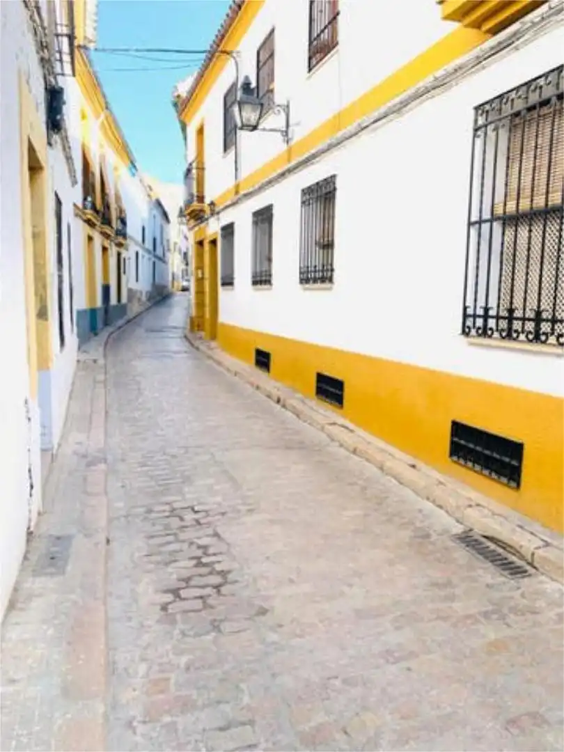 Pis de 65 m² a Còrdova