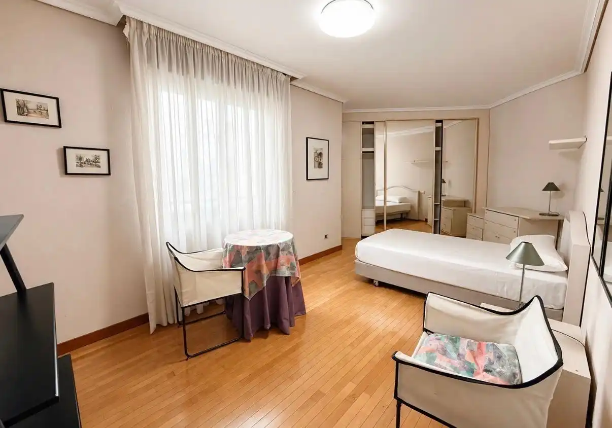 Piso de 95 m² en Pamplona