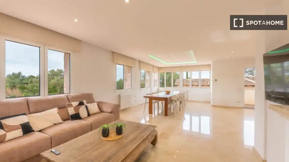 Habitación 288 m², Palma