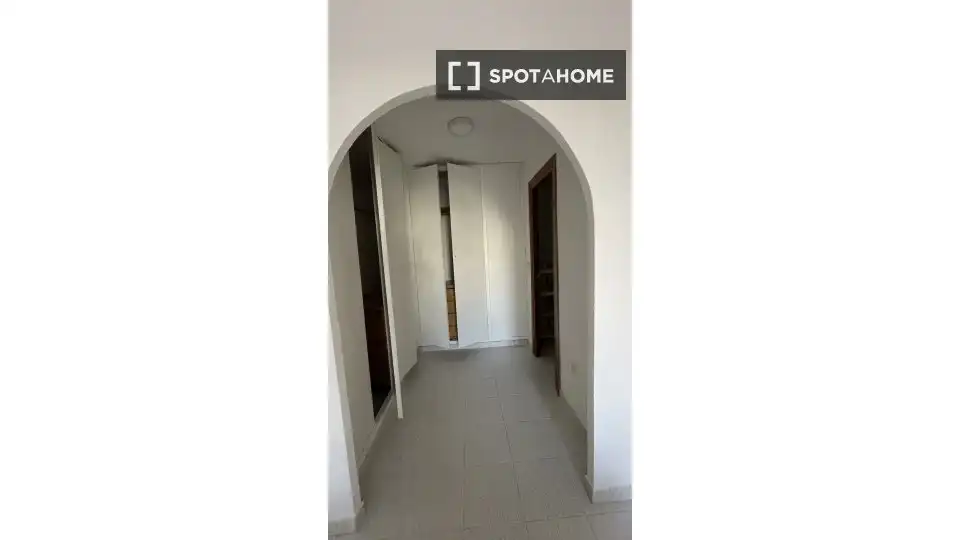 Habitación 130 m², Almería
