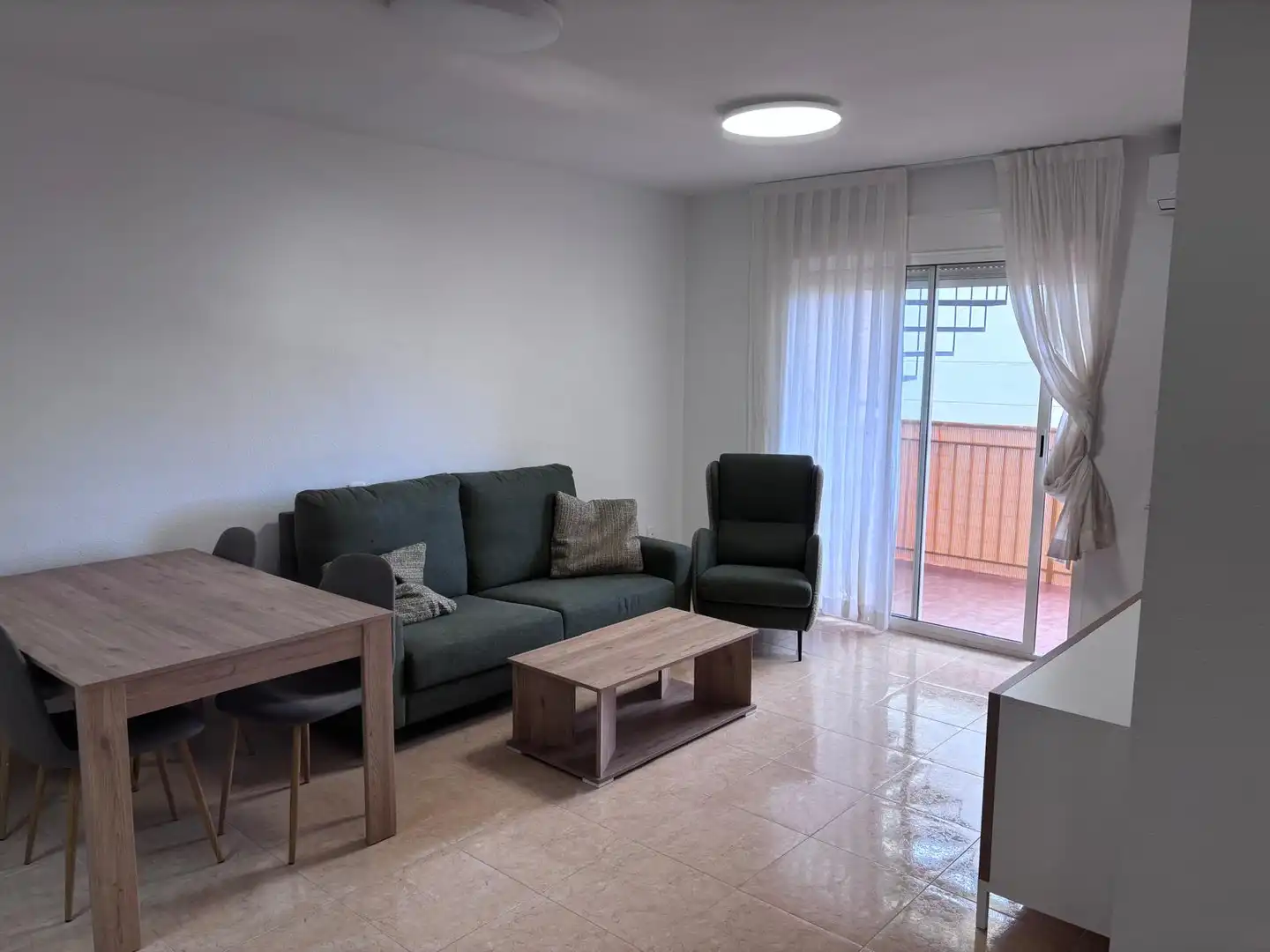 Wohnung 90 m² in Almoradí