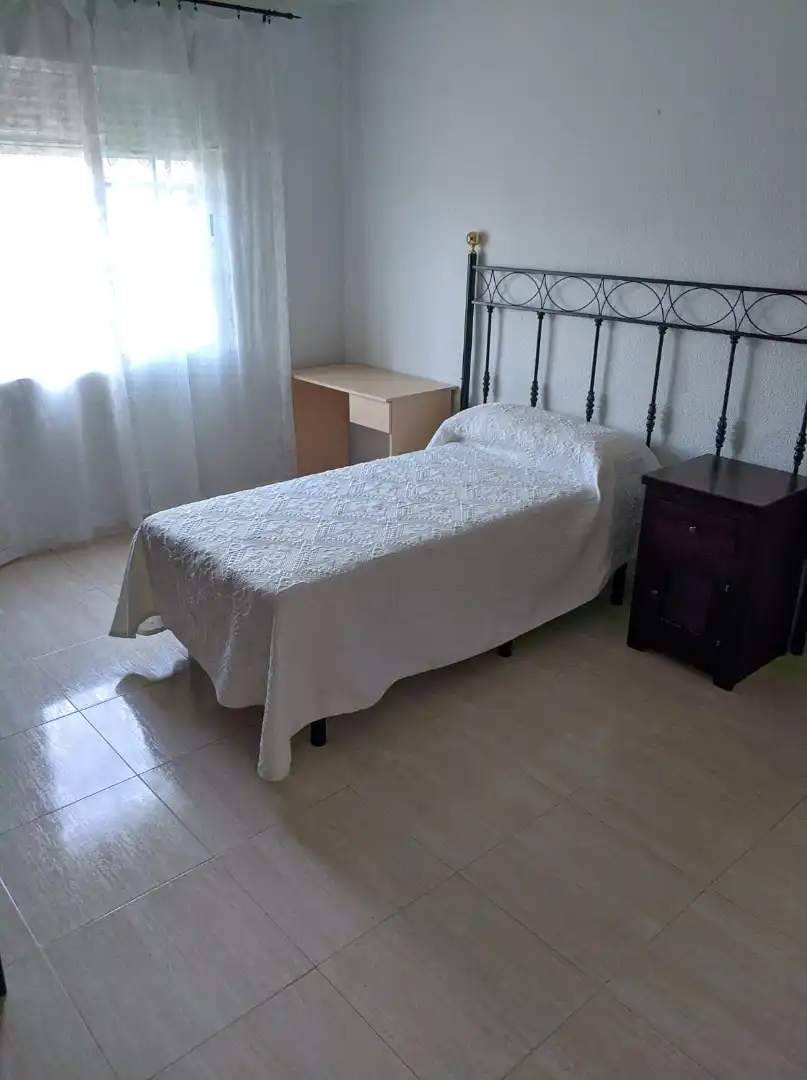 Zimmer 110 m², Toledo