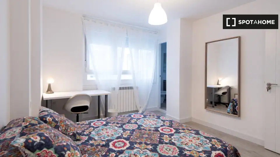 Habitación 138 m², Zaragoza