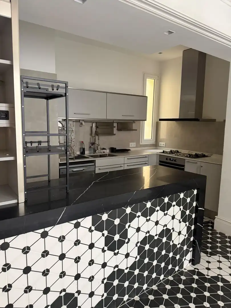 Wohnung 223 m² in Madrid