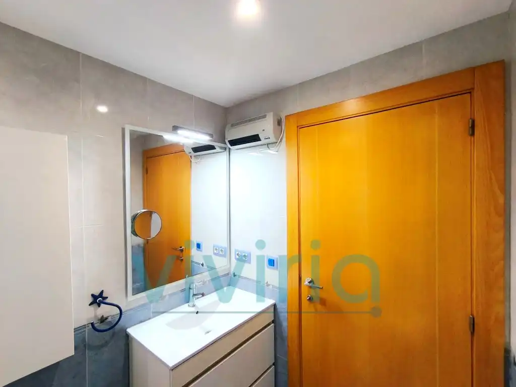 Pis de 77 m² a València