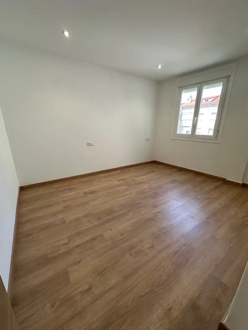 Piso de 75 m² en Ourense
