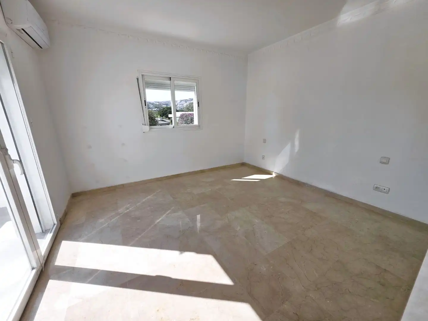 Piso de 210 m² en Marbella
