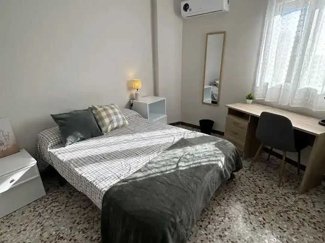 Habitación 110 m², Alcázar de San Juan