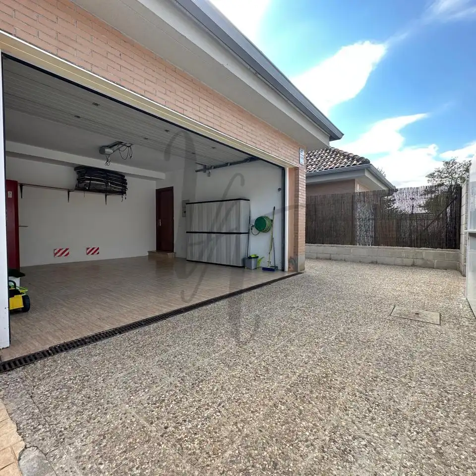 Maison 217 m² à Talamanca de Jarama