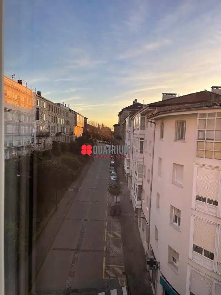 Piso de 80 m² en Santiago de Compostela