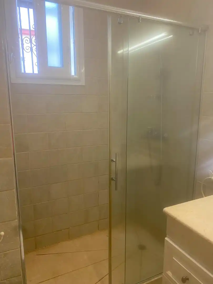 Habitación 300 m², Sevilla
