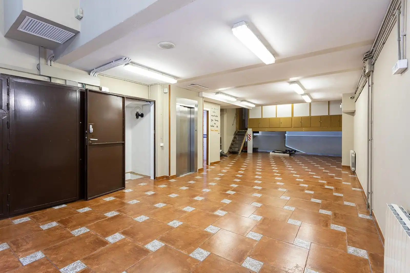 Casa 384 m² a l'Hospitalet de Llobregat