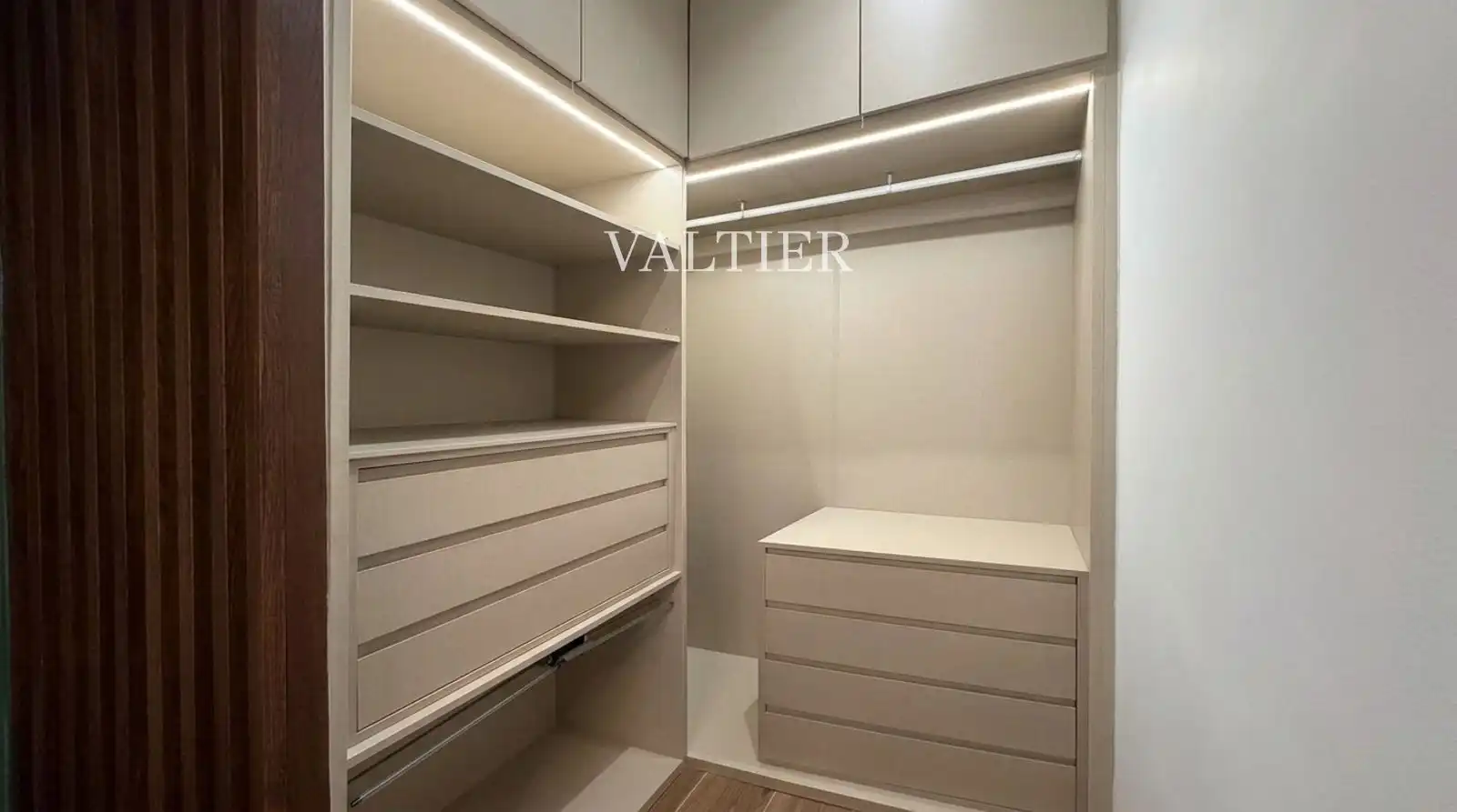 Wohnung 98 m² in Madrid