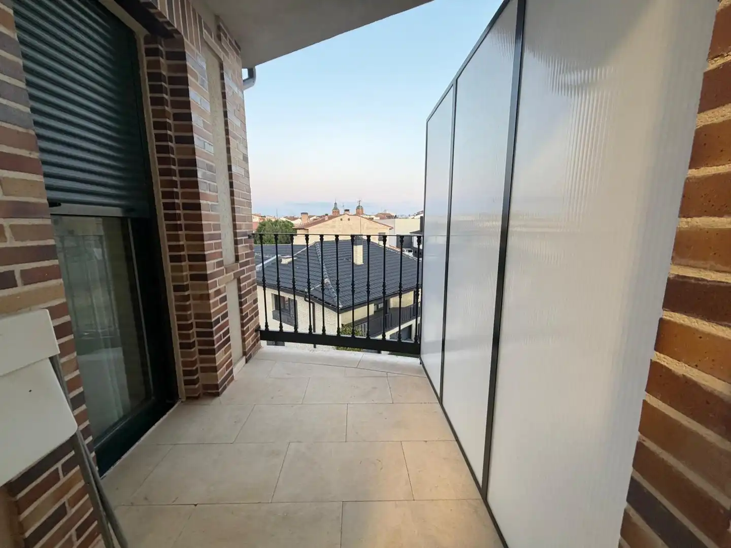 Flat 710 m² in Carbonero el Mayor
