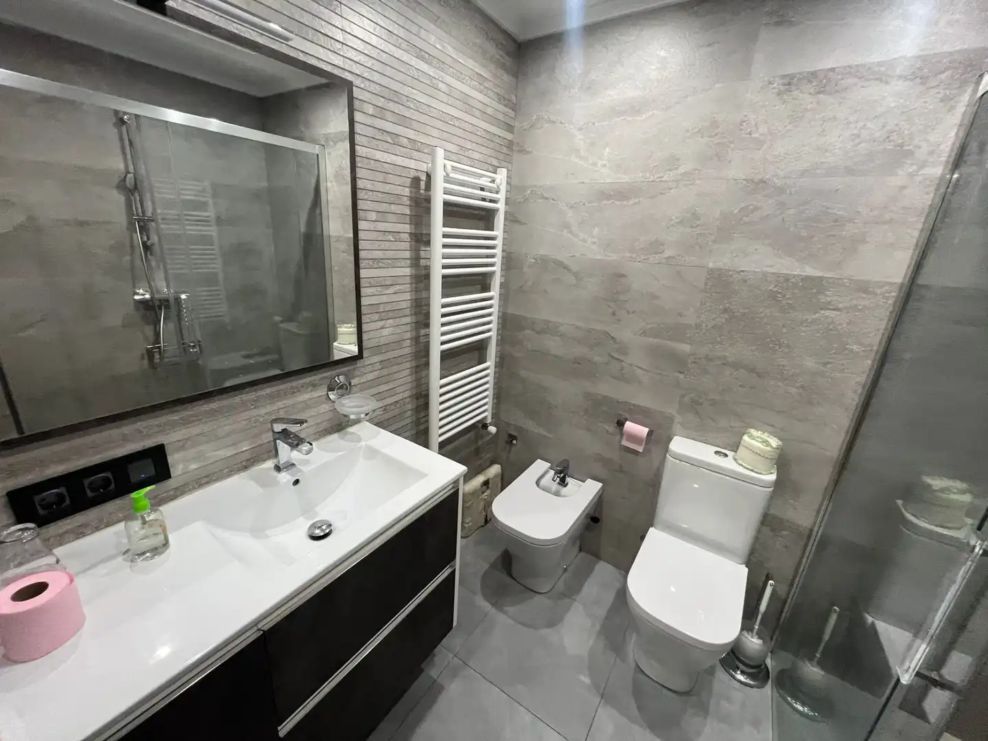 Habitación 100 m², Logroño