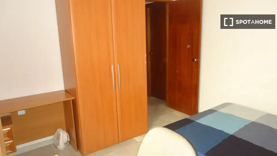 Habitación 138 m², Córdoba