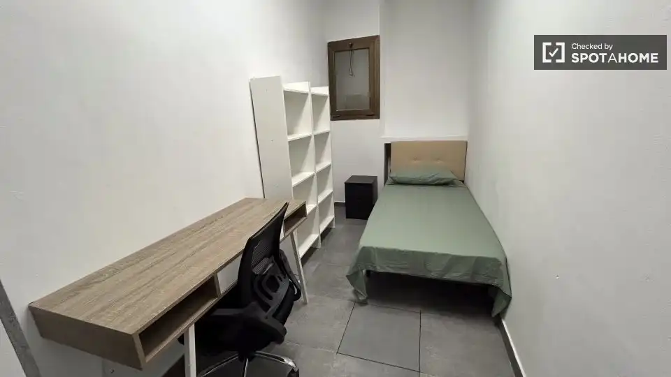 Habitació de lloguer, l'Hospitalet de Llobregat