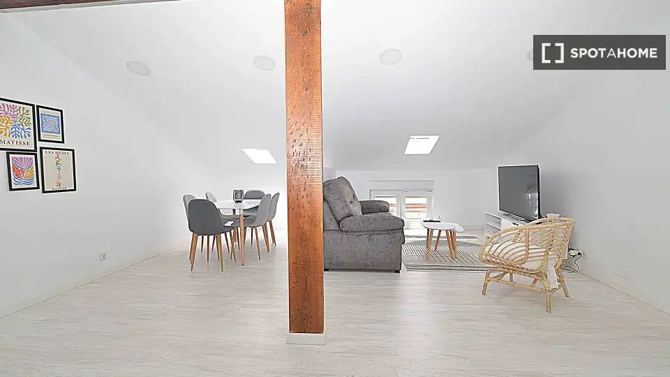 Habitación 230 m², Santander