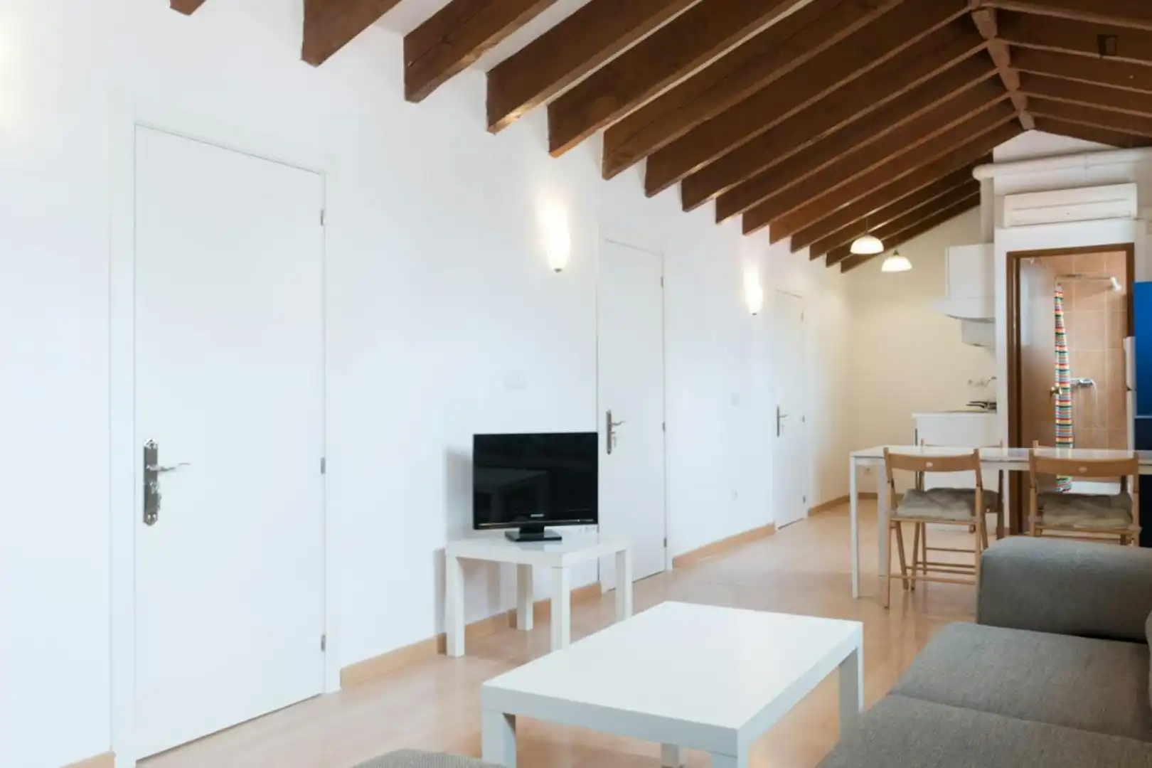 Habitació de lloguer, Madrid