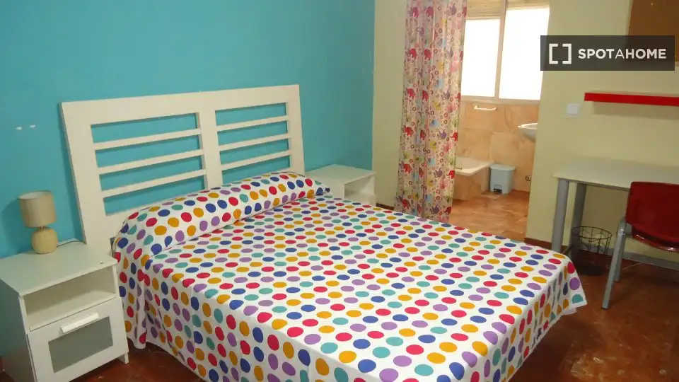 Habitación 121 m², Córdoba