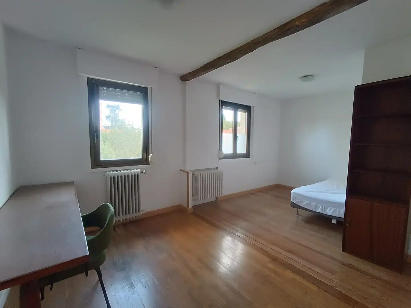 Habitación 100 m², Pamplona