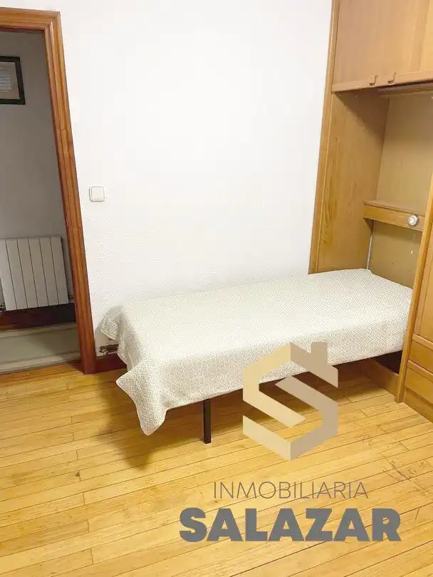 Piso de 80 m² en Oquendo