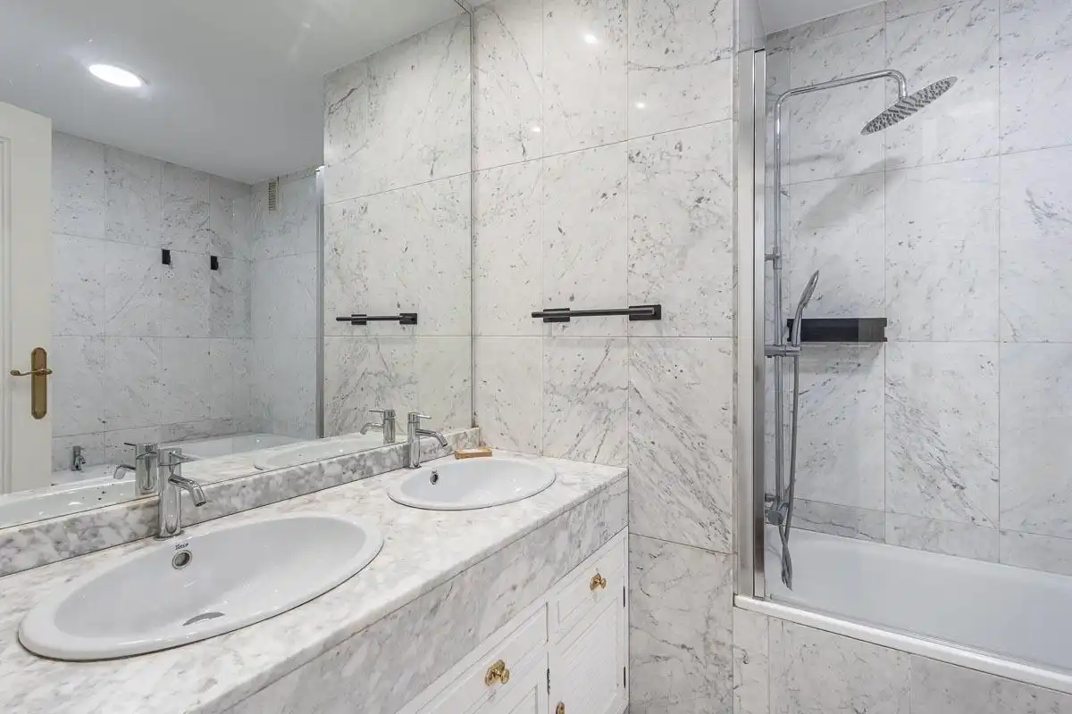 Piso de 150 m² en Granada