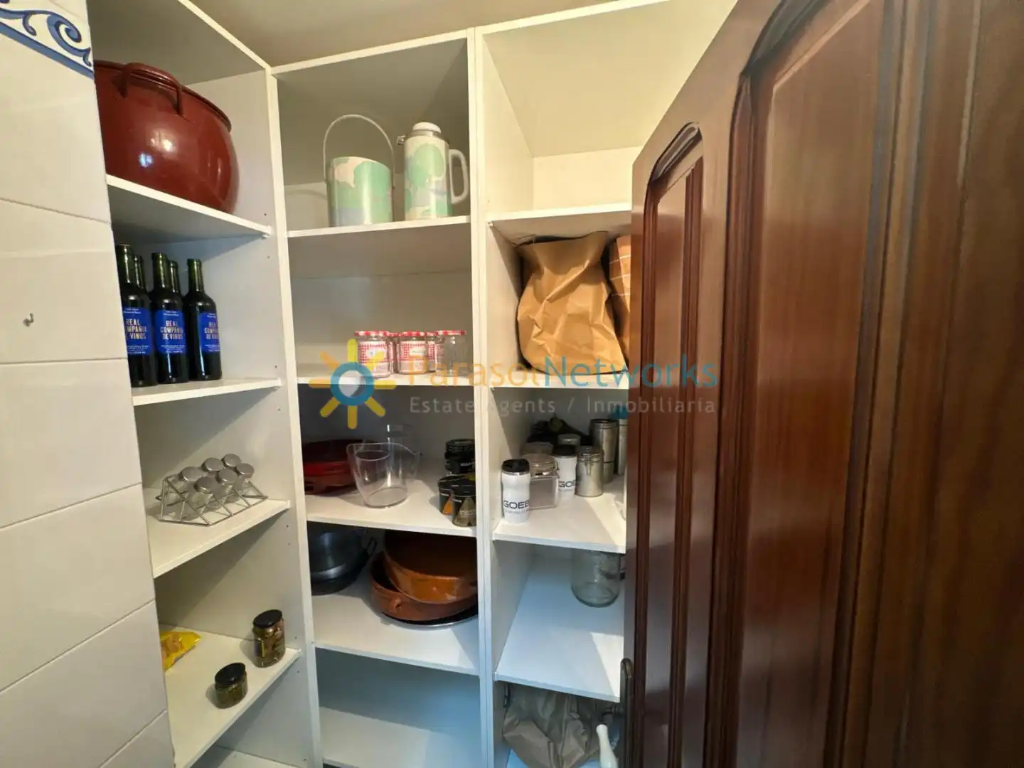 Casa de 262 m² en Ador