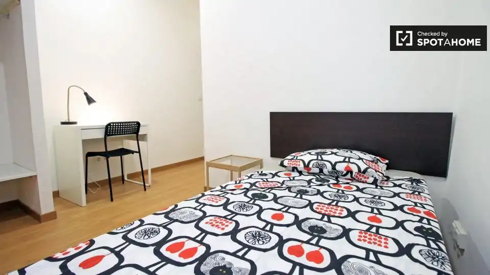 Habitación 80 m², Barcelona