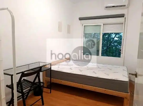 Piso de 80 m² en Sevilla