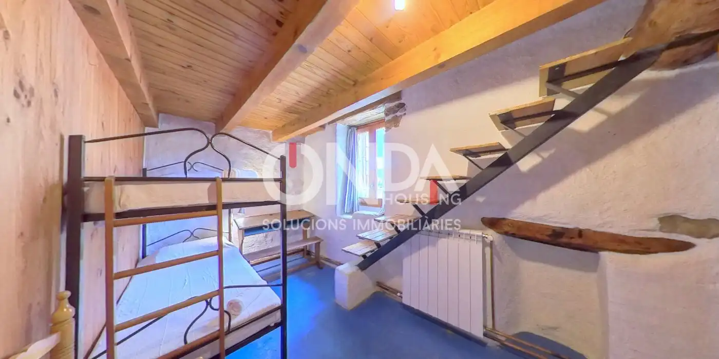 Piso de 286 m² en Salàs de Pallars